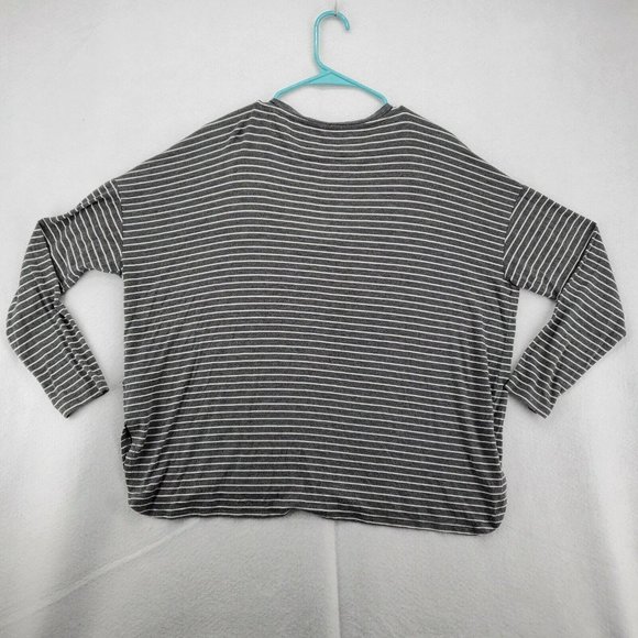AMERICAN EAGLE Shirt Women's Long Sleeve V-Neck Striped Gray Large - Picture 9 of 12